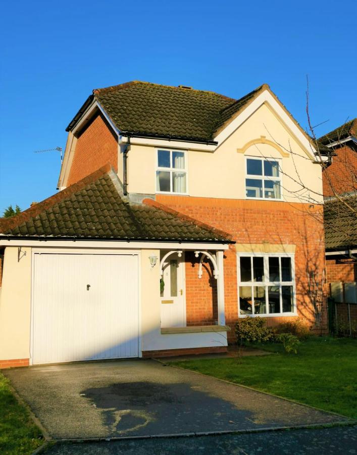 Emerald House - Spacious 3 Bed House With Ensuite Parking Gardens And Netflix Leamington Spa Exterior photo